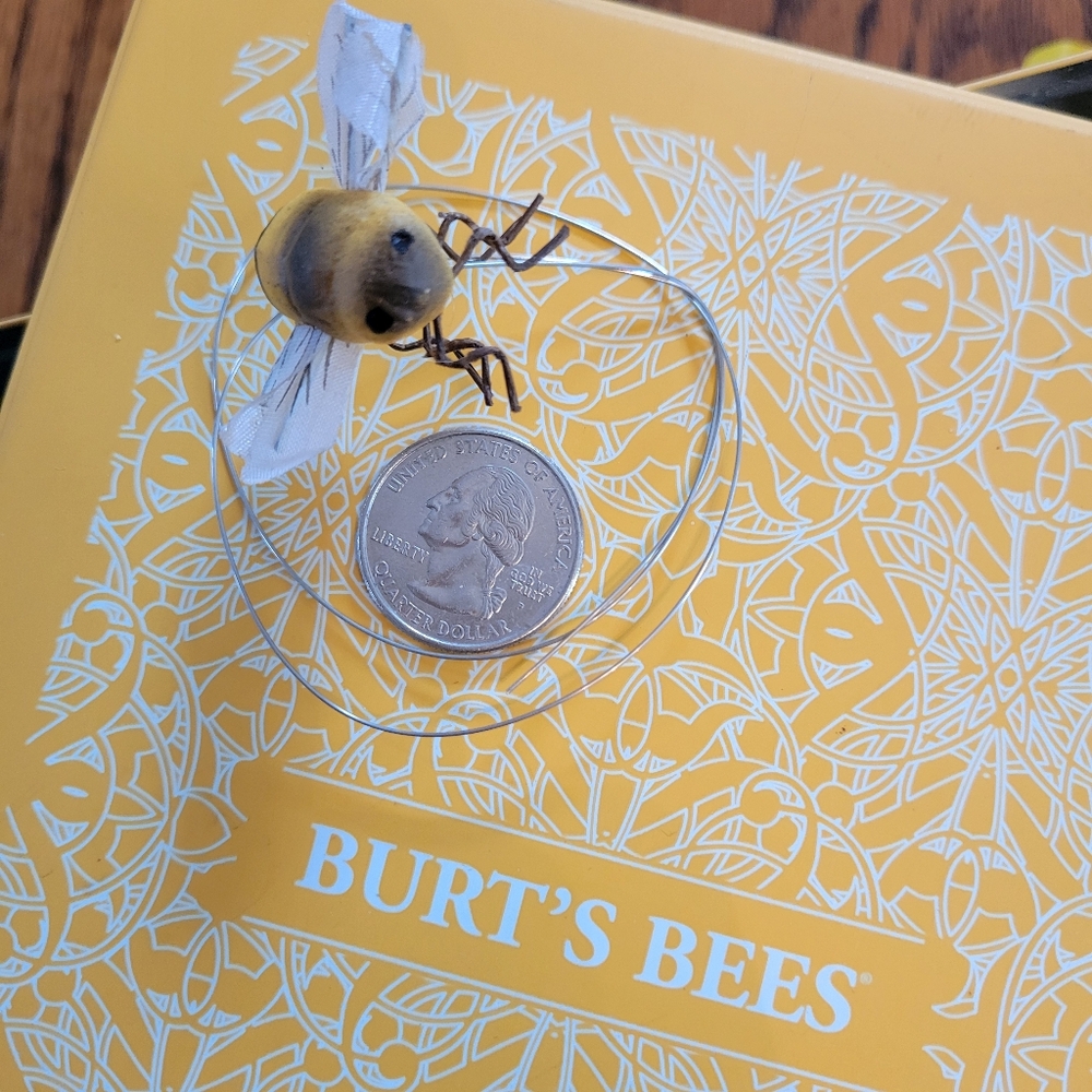 Burt's Bees Tin & Fake Bees (NWT- qty 12) ~ Storage ~ Collectible ~ Decor ~ Cute